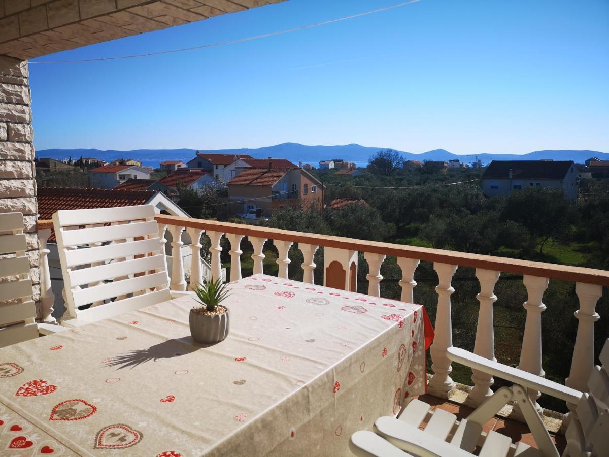 Apartments Brkovic Sukošan Buitenkant foto