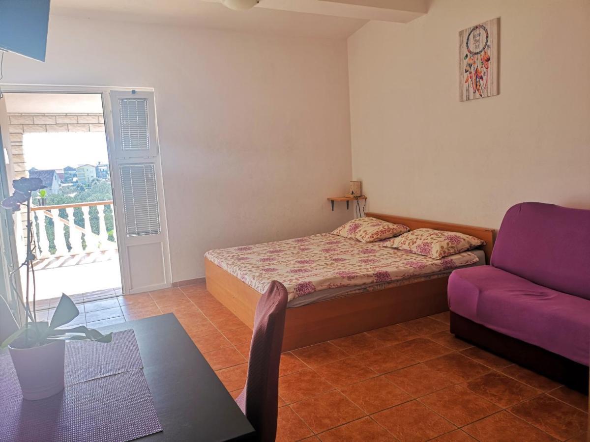 Apartments Brkovic Sukošan Buitenkant foto