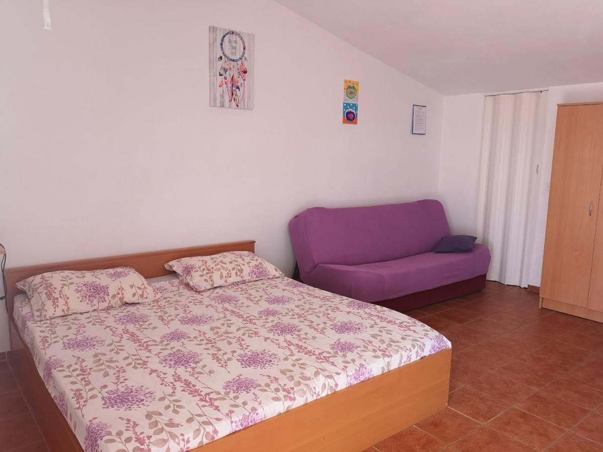 Apartments Brkovic Sukošan Buitenkant foto