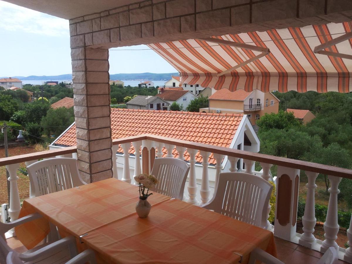 Apartments Brkovic Sukošan Buitenkant foto