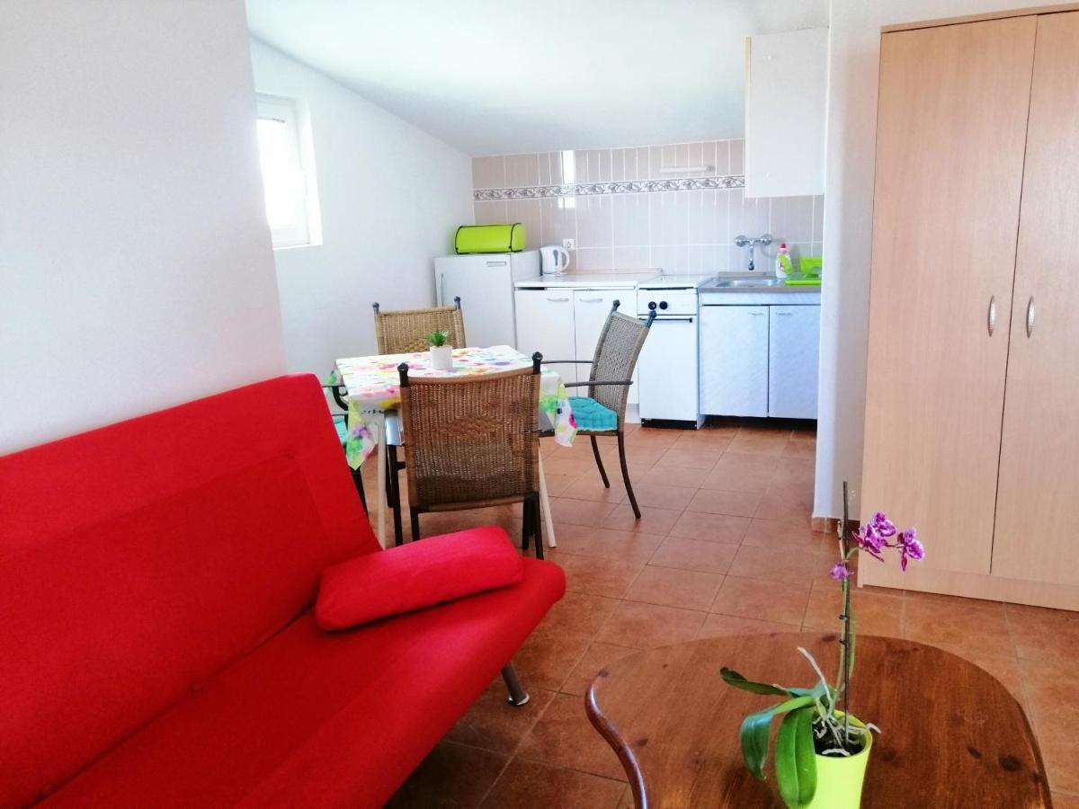 Apartments Brkovic Sukošan Buitenkant foto