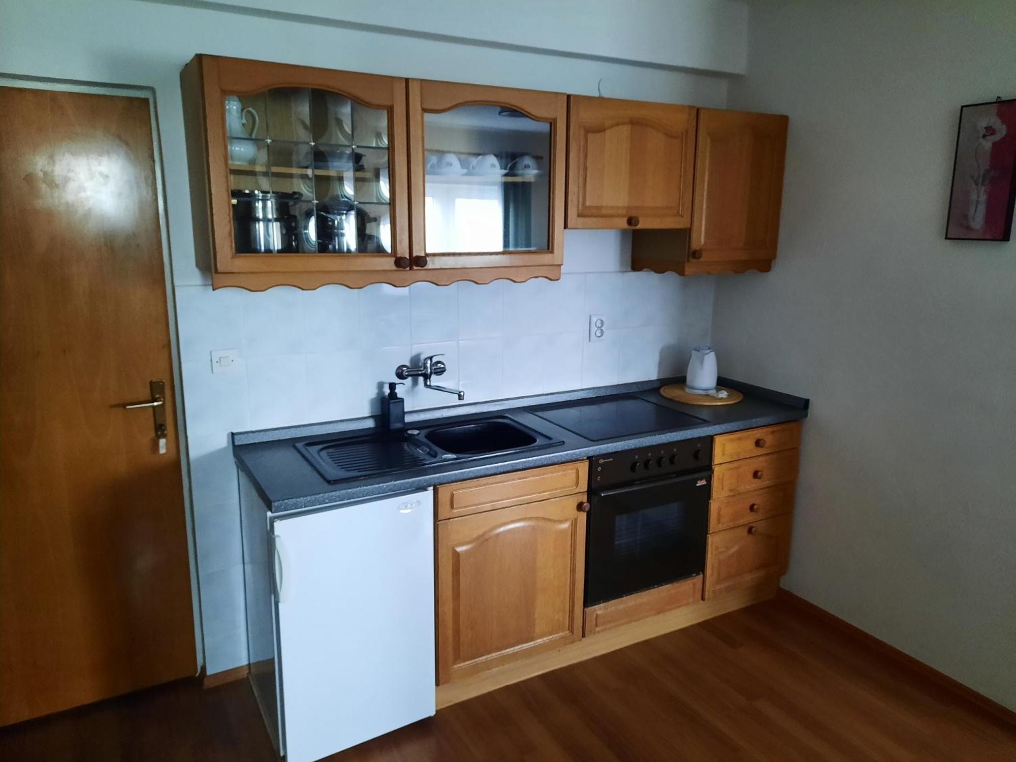 Apartments Brkovic Sukošan Kamer foto