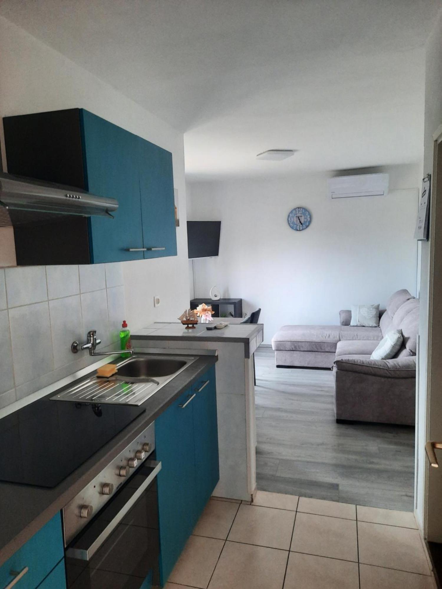 Apartments Brkovic Sukošan Buitenkant foto