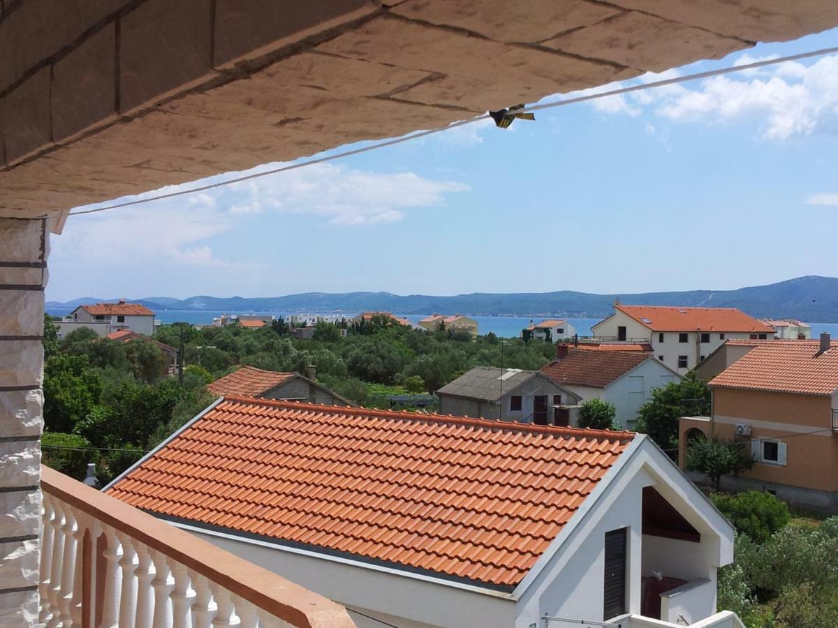 Apartments Brkovic Sukošan Buitenkant foto